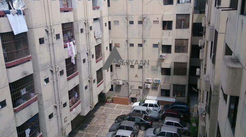 2 Bedrooms flat