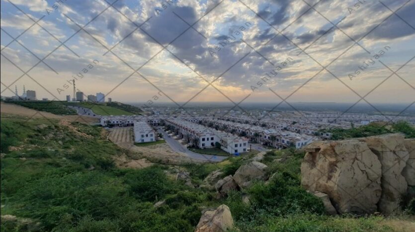 villa for sale in Bahria Town Karachi