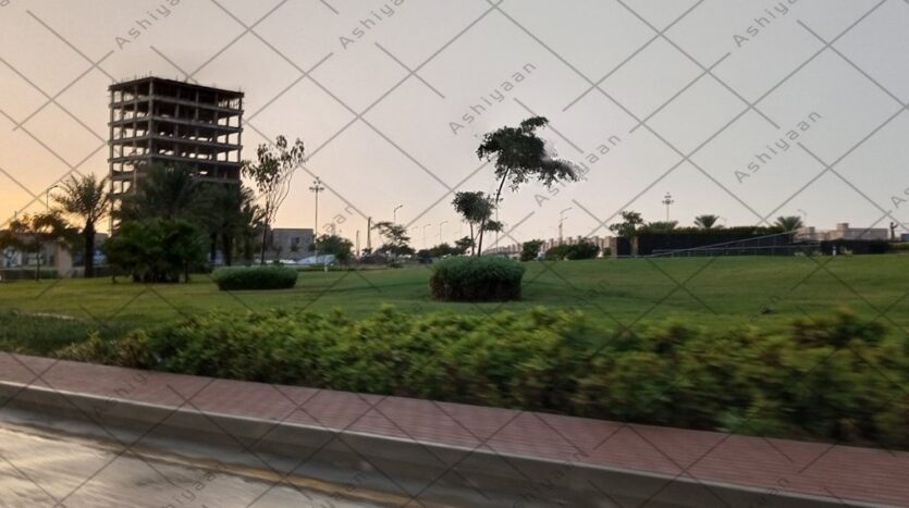 Plot for Sale in Bahria Town Karachi