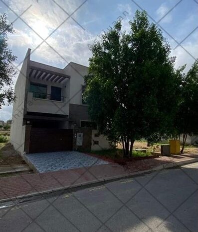 House for Sale in Bahria Town Karachi, Precinct 10