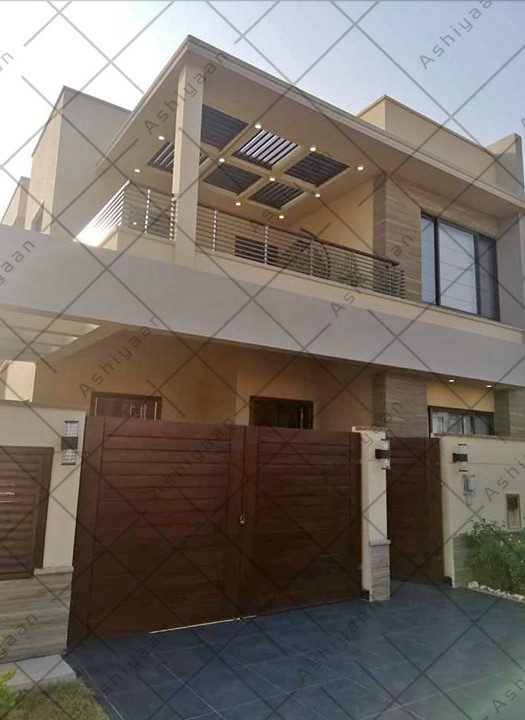 Villa for Sale in Bahria Town Karachi, Precinct 31 1 villa for sale in Bahria town Karachi