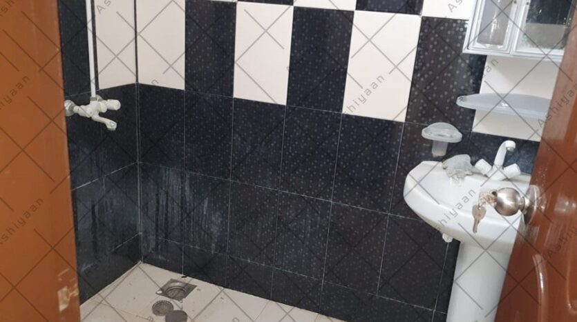 House for Sale in PECHS Block 2