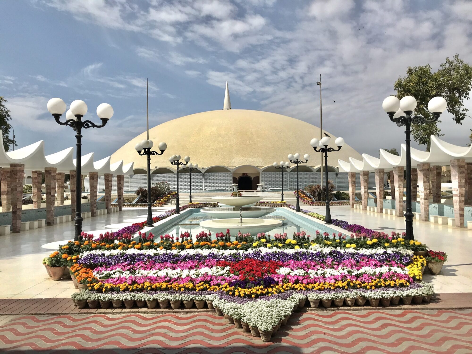 The Largest & Famous Mosques in Karachi 4 Mosques