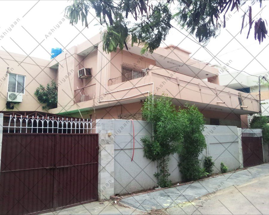 House for Sale in Clifton Block 8 Karachi 1 house for sale in Clifton Block 8 Karachi (1)