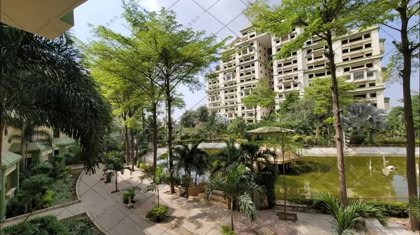 House for sale in Green Wood Residency Karachi