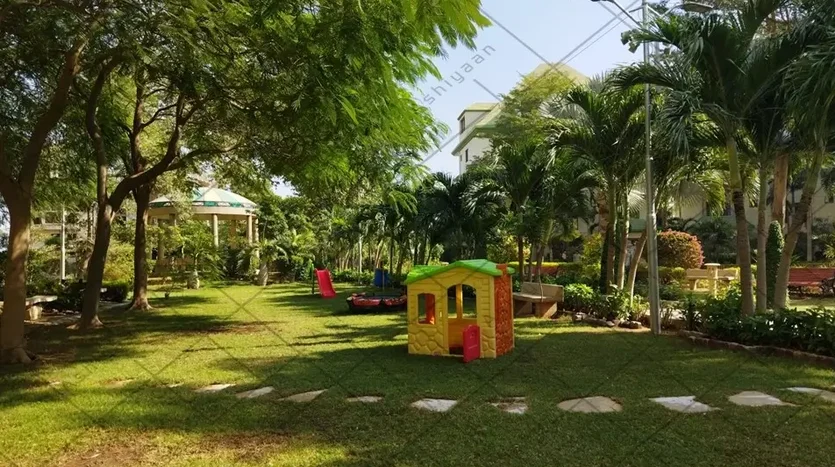 House for sale in Green Wood Residency Karachi