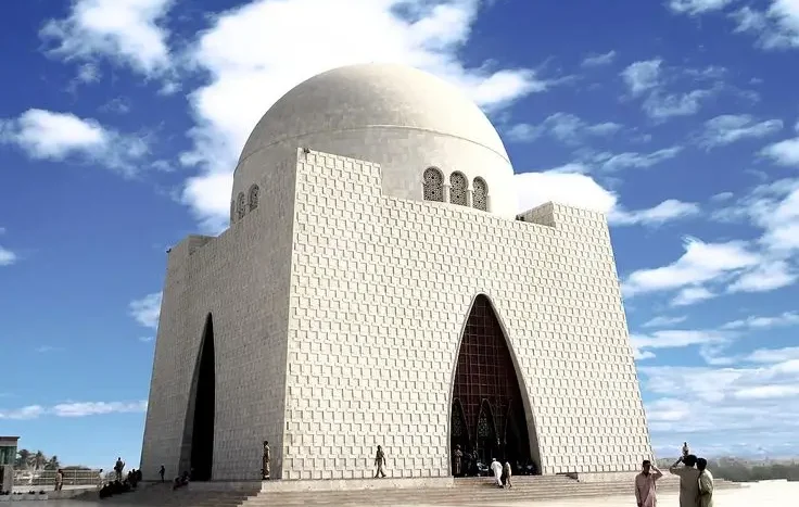 places to visit in Karachi