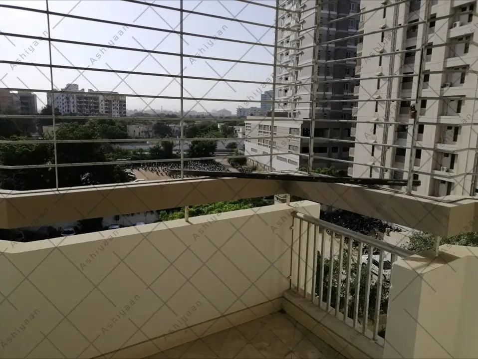 Flat for Sale in Mehran Twin Towers Karachi 1 Flat for Sale in Mehran Twin Towers Karachi (1)
