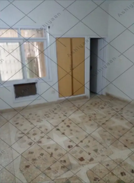 House for Rent in Gulshan e Iqbal Block 3 1 Explore this 240-yard House for Rent in Gulshan e Iqbal Block 3 on the ground floor, offering 3 bedrooms, a drawing, and dining area, with a corner location and park view.
